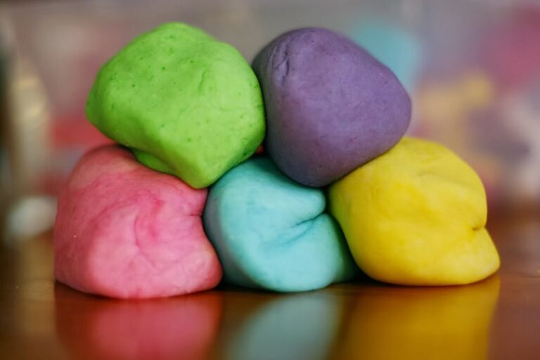 Natural Aromatherapy Play Dough Recipe